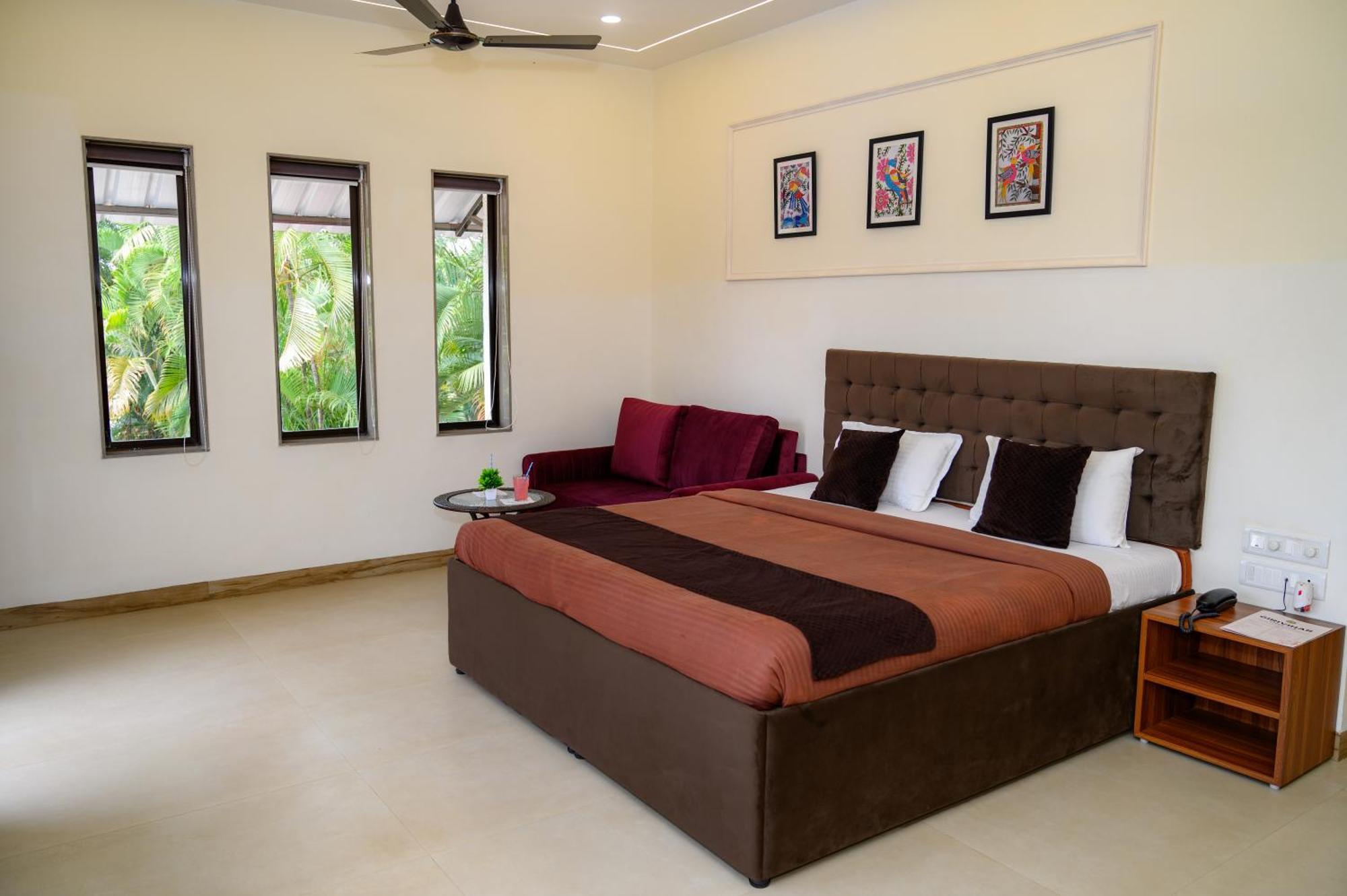 Girivihar Holiday Club - Pure Veg Lonavala Buitenkant foto